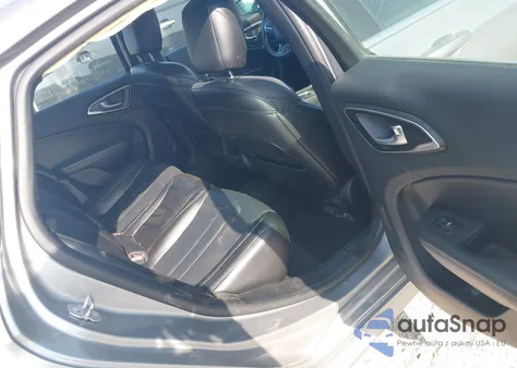 2017 Chrysler 200 Limited Platinum из США, поврежденный, VIN 1C3CCCABXHN507108